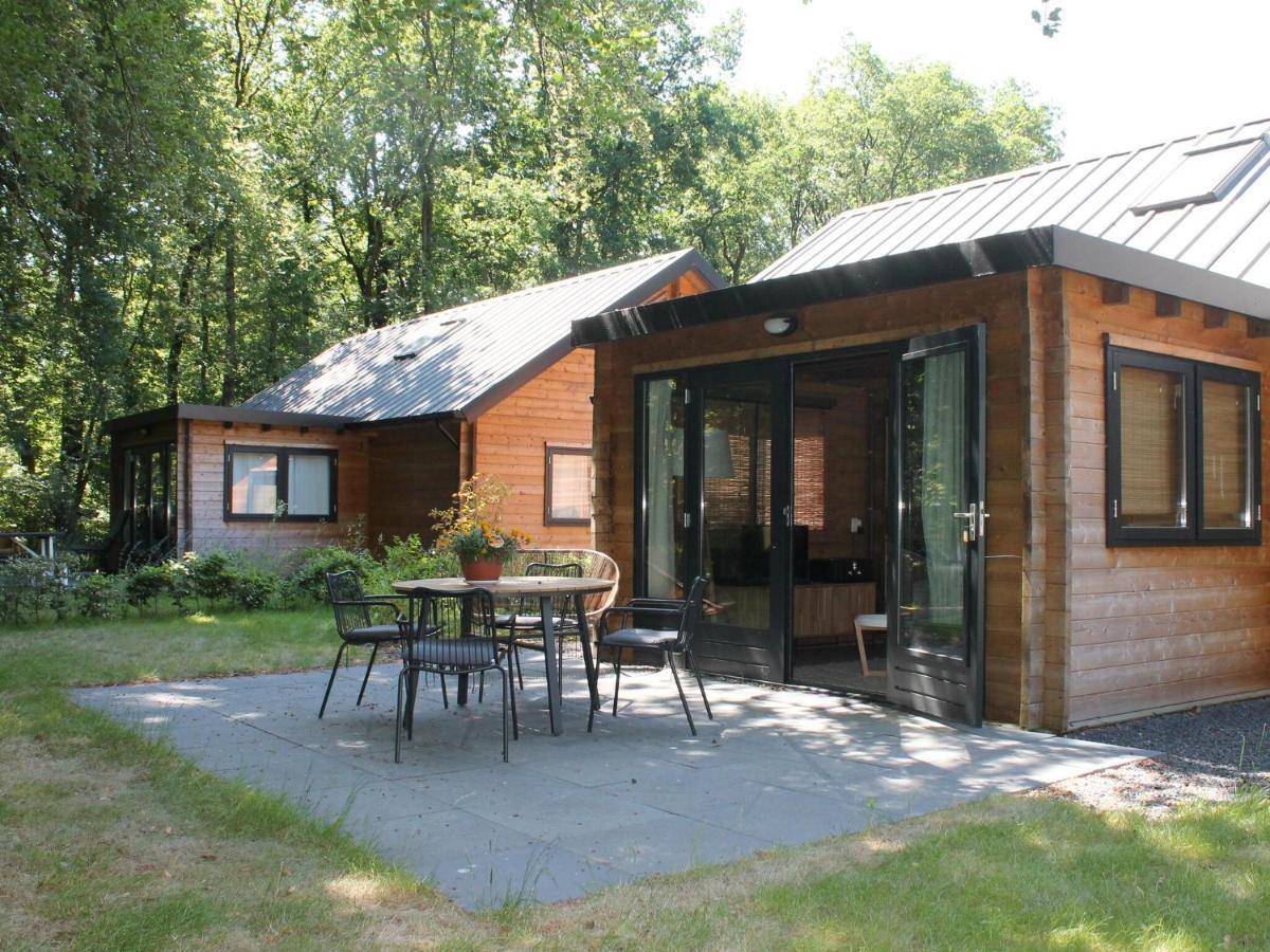 Cosy Wooden House Amid Woods In Soesterberg Utrecht Ngoại thất bức ảnh